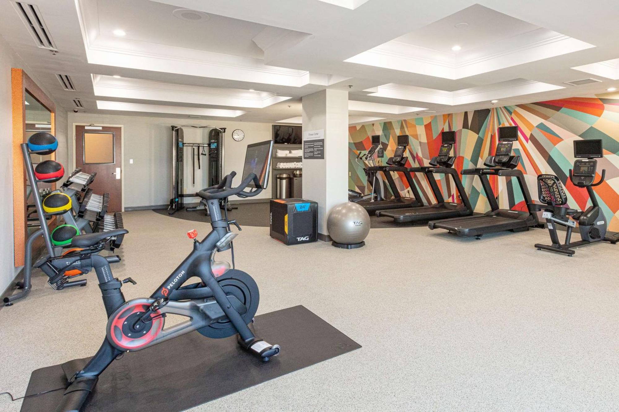 Hilton Garden Inn Daytona Beach Airport Экстерьер фото
